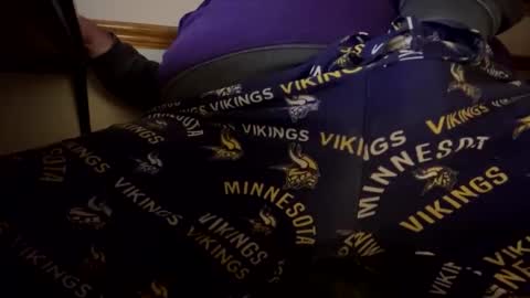 mnguy19726969 online show from 11-10-25, 05:28