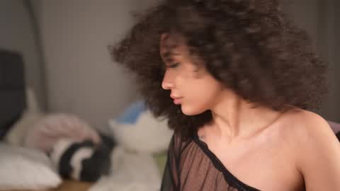 Snapshot of moan_4_you chatting on 02-06-25, 03:16 Ruxxx online show from 02-06-25, 03:16