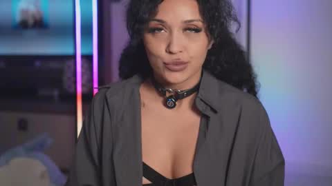 Snapshot of moan_4_you chatting on 10-06-25, 10:02 Ruxxx online show from 10-06-25, 10:02