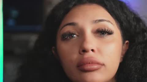 Snapshot of moan_4_you chatting on 10-07-25, 07:27 Ruxxx online show from 10-07-25, 07:27