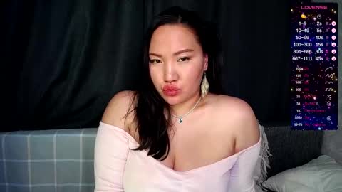 Snapshot of moanakoa chatting on 12-17-24, 05:47 moanakoa online show from 12-17-24, 05:47