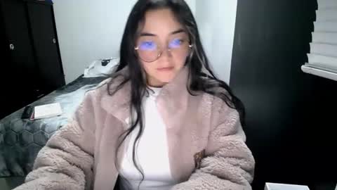 Snapshot of mocca_117 chatting on 02-02-26, 01:48 Sam online show from 02-02-26, 01:48