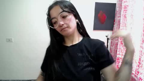 Snapshot of mocca_117 chatting on 06-02-26, 11:56 Sam online show from 06-02-26, 11:56