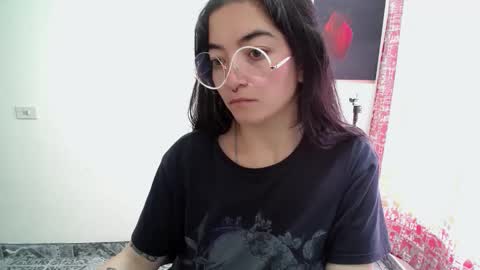 Snapshot of mocca_117 chatting on 06-03-26, 02:33 Sam online show from 06-03-26, 02:33