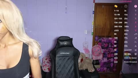 MOCHA   JAMES THE NPC  online show from 04-18-26, 09:48