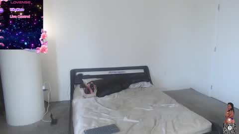 NynaStax online show from 12-29-24, 05:12