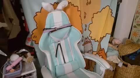 The Mochi Rainbow Variety Show online show from 02-28-25, 03:04