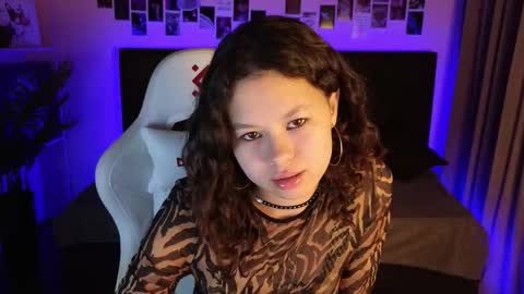 moco_choco online show from 10-10-25, 01:26