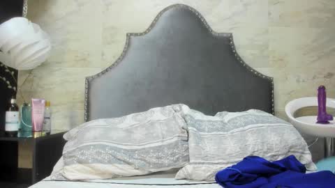 Sophia  online show from 02-06-26, 07:06