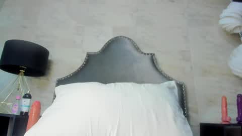 Sophia  online show from 06-24-26, 07:35
