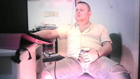 modesto1969 online show from 01-27-25, 05:04