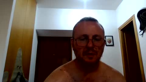 Snapshot of modesto1969 chatting on 08-08-26, 05:26 modesto1969 online show from 08-08-26, 05:26