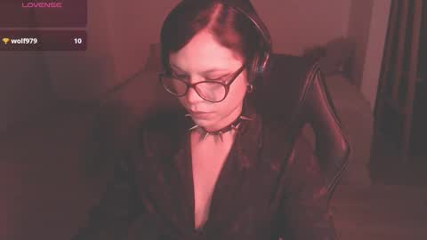 Snapshot of modjo_ chatting on 12-15-24, 02:52 Modjo online show from 12-15-24, 02:52