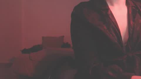 Snapshot of modjo_ chatting on 02-13-25, 12:24 Modjo online show from 02-13-25, 12:24