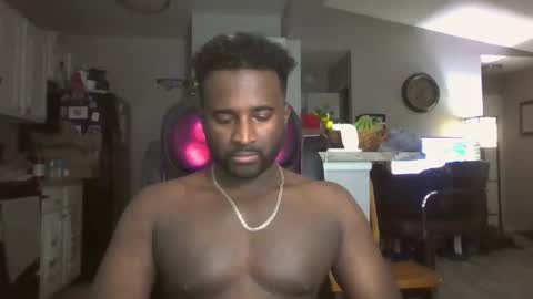 Snapshot of moed1987 chatting on 12-08-24, 05:50 Carluv99 online show from 12-08-24, 05:50