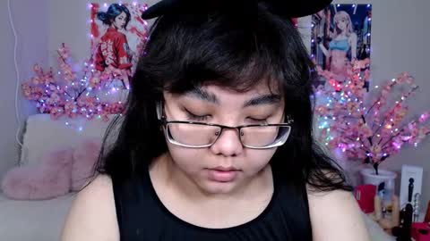 Molly online show from 03-27-26, 04:07