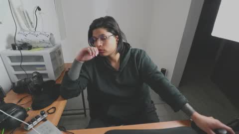 Snapshot of moira_core chatting on 01-09-26, 06:05 moira_core online show from 01-09-26, 06:05