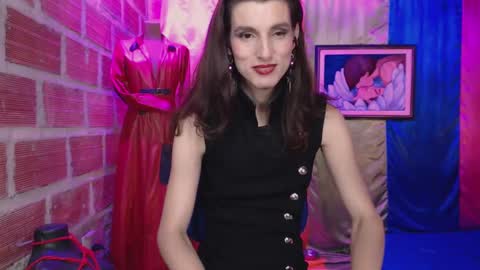 Snapshot of moira_hot chatting on 10-12-25, 06:12 moira_hot online show from 10-12-25, 06:12