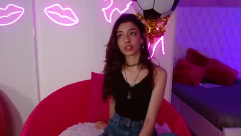 Snapshot of moira_jam chatting on 07-02-26, 09:10 Moira online show from 07-02-26, 09:10