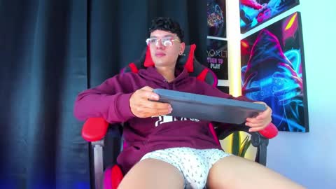 moises_23cm online show from 02-04-25, 05:53