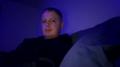 Snapshot of mojozz chatting on 03-08-25, 03:06 LookinForFun online show from 03-08-25, 03:06