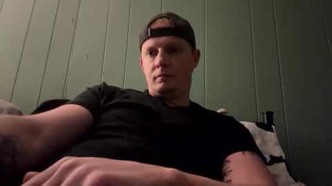 Snapshot of mojozz chatting on 01-11-26, 12:26 LookinForFun online show from 01-11-26, 12:26