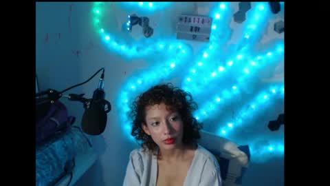 Snapshot of moka_soul chatting on 06-05-26, 07:19 moka_soul online show from 06-05-26, 07:19