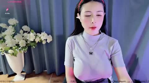 Snapshot of moli666 chatting on 12-24-24, 07:49 Alice online show from 12-24-24, 07:49