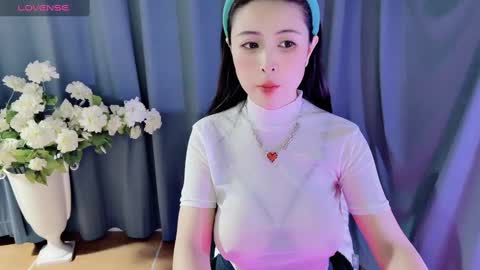 Snapshot of moli666 chatting on 01-03-25, 12:11 Alice online show from 01-03-25, 12:11