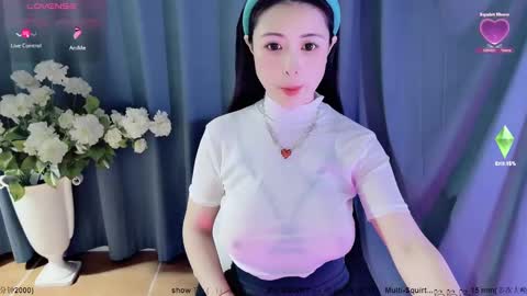 Snapshot of moli666 chatting on 02-20-25, 12:08 Alice online show from 02-20-25, 12:08