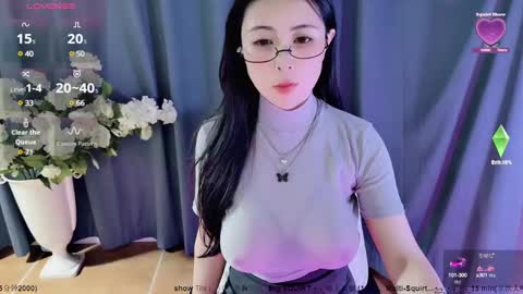 Snapshot of moli666 chatting on 03-12-25, 07:46 Alice online show from 03-12-25, 07:46
