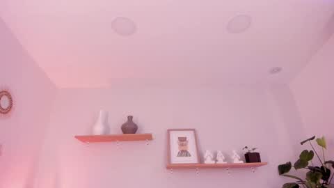 M o L l i E  online show from 03-04-25, 03:15