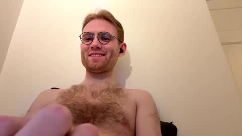 Snapshot of molliter chatting on 02-01-26, 10:41 molliter online show from 02-01-26, 10:41