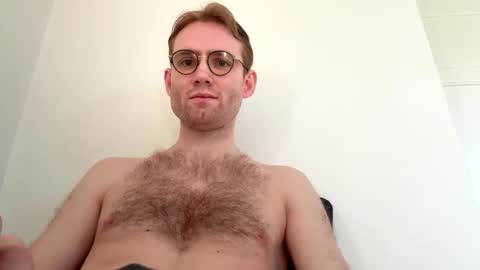 Snapshot of molliter chatting on 02-10-26, 01:48 molliter online show from 02-10-26, 01:48