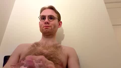 Snapshot of molliter chatting on 02-12-26, 12:38 molliter online show from 02-12-26, 12:38