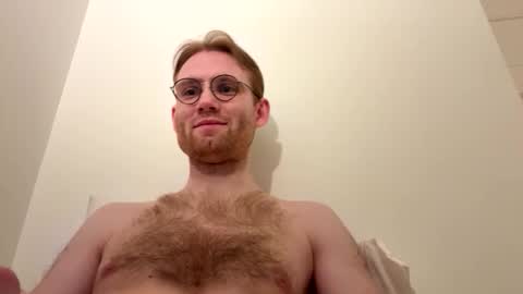 Snapshot of molliter chatting on 02-15-26, 12:29 molliter online show from 02-15-26, 12:29