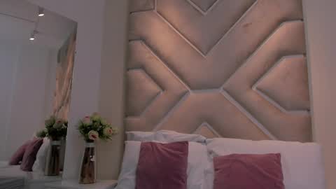 molly__evans_ online show from 04-03-26, 07:23