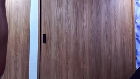 Molly online show from 11-14-25, 01:48