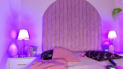 Molly Jackson online show from 02-17-25, 03:42