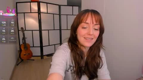 Snapshot of molly_marmalade_ chatting on 05-18-26, 06:14 MOLLY online show from 05-18-26, 06:14