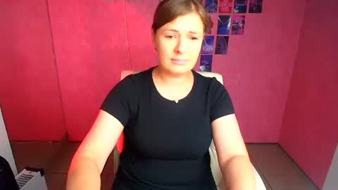 Snapshot of molly_mis chatting on 07-06-26, 03:47 Molly online show from 07-06-26, 03:47