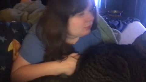 molly_moons online show from 10-28-25, 06:54