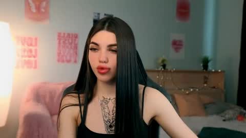 Molly online show from 05-15-26, 04:30