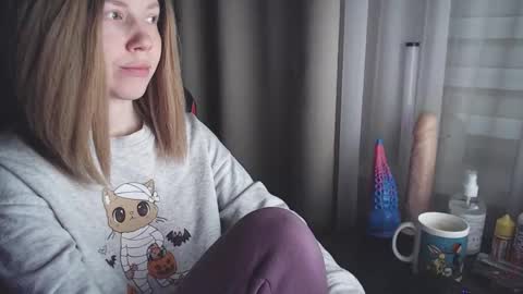 I have new photos come and see with love Molly online show from 03-05-25, 04:56