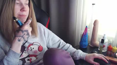 I have new photos come and see with love Molly online show from 03-07-25, 07:30