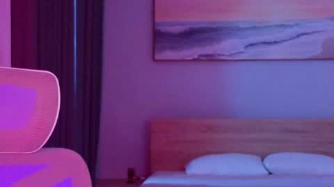 Molly online show from 05-19-26, 01:00