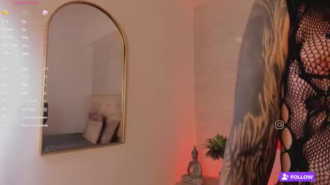 mollycb online show from 11-15-25, 05:38