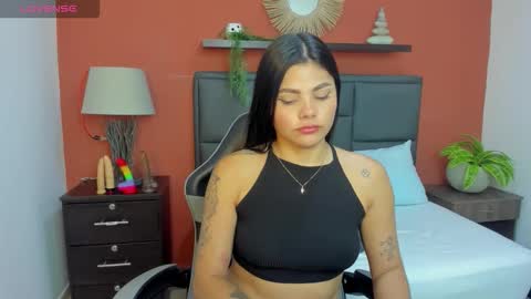 Snapshot of mollylove_ chatting on 11-24-25, 06:51 mollylove_ online show from 11-24-25, 06:51