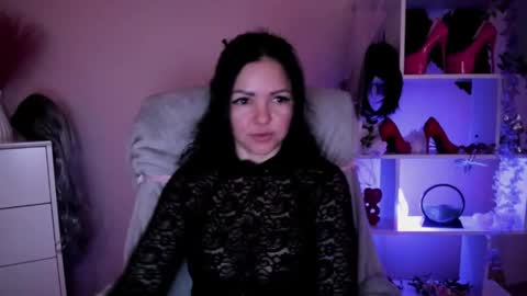 Molly online show from 04-24-26, 06:49