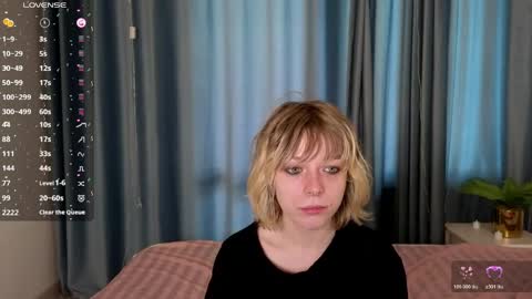 Snapshot of mollysally chatting on 05-11-26, 04:07 mollysally online show from 05-11-26, 04:07